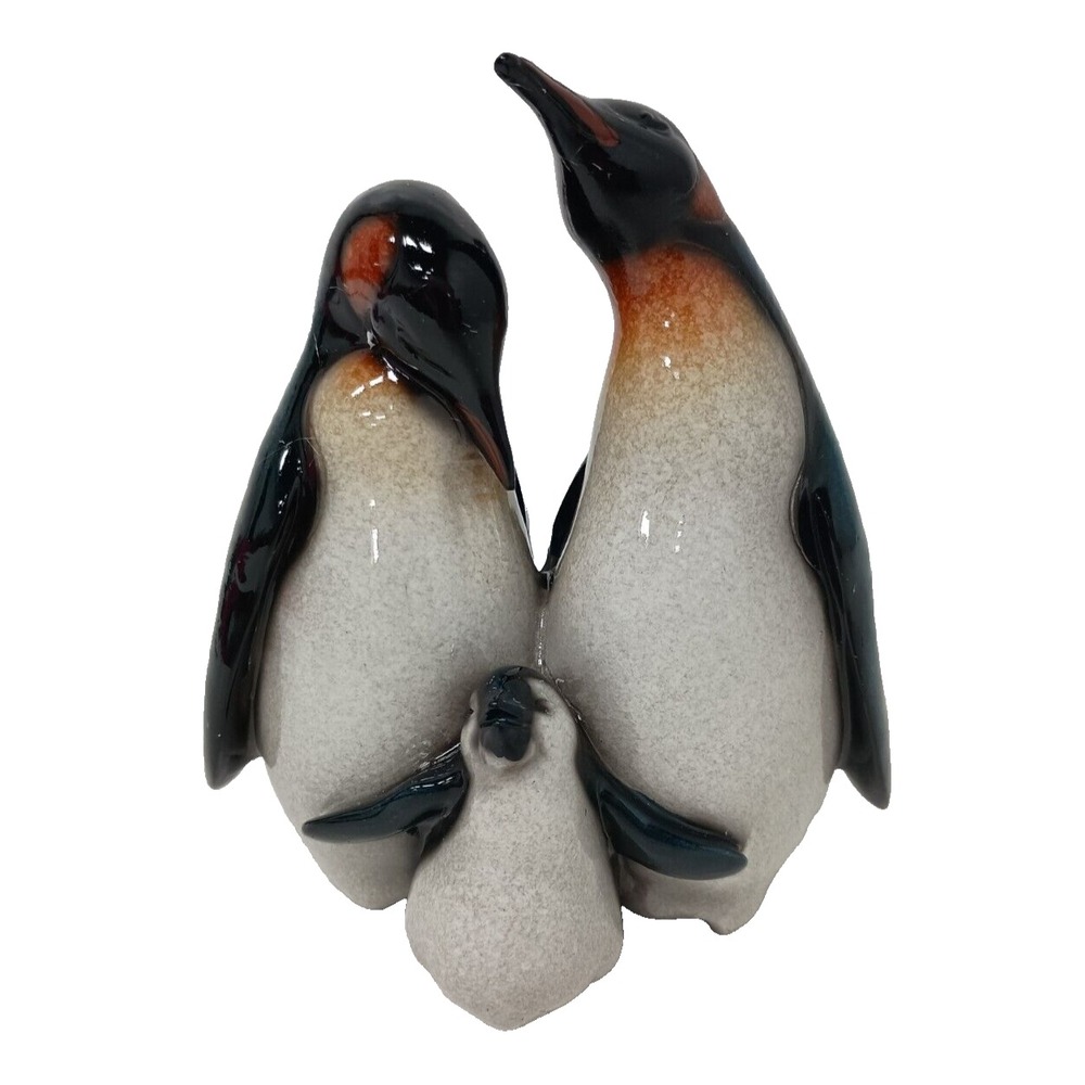 Penguin Couple With Baby Figurine Ceramic Decorative Collectible Painted NEW